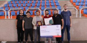 FUE won the third place in The First National Competition for Robot Applications